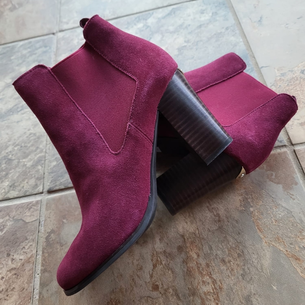 MK Michael Kors Women's Chelsea Boots Lottie Size 9.5 Dark Berry Suede - Picture 11 of 15